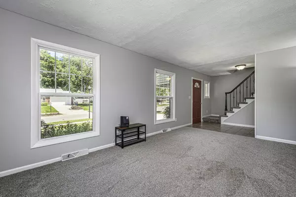 229 Luray NW Avenue, Grand Rapids, MI 49504