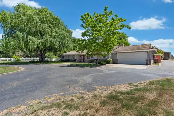 9736 Harvey RD, Galt, CA 95632