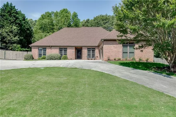 1920 Ashton Pointe DR, Dacula, GA 30019