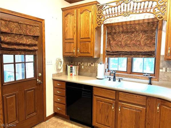 67022 S Almar LN, St. Clairsville, OH 43950