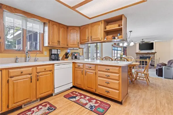 3490 28th Avenue, Marion, IA 52302