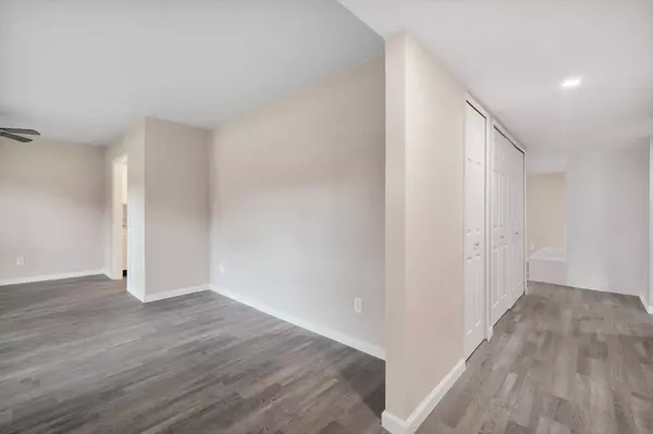 4904 Watkins Drive, The Colony, TX 75056