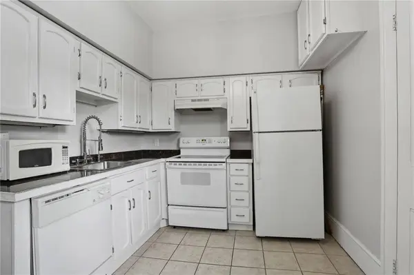 617 NAPOLEON AVE #B, New Orleans, LA 70115