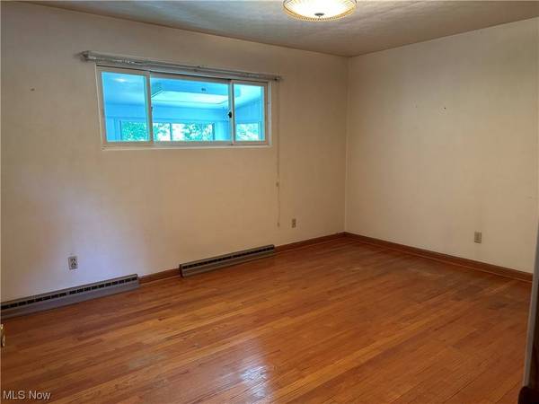 67028 Joella DR, St. Clairsville, OH 43950