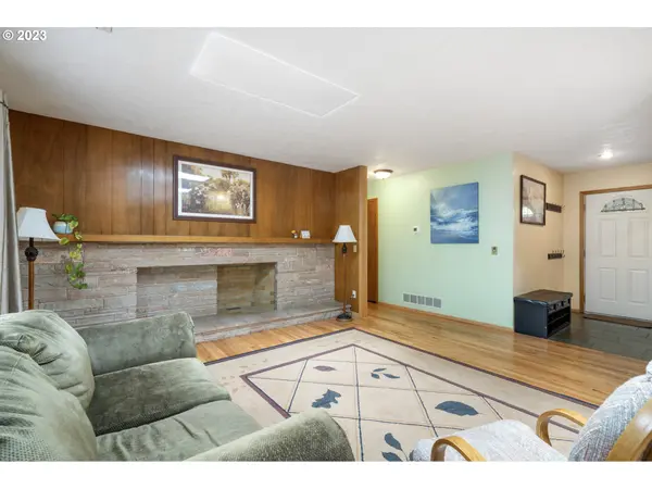 9580 SW OMARA ST, Portland, OR 97223