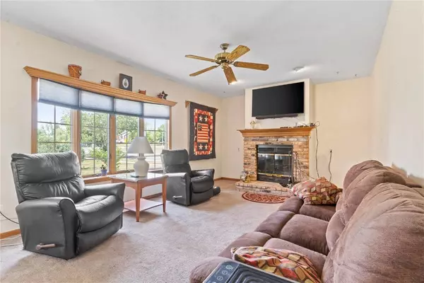 3490 28th Avenue, Marion, IA 52302