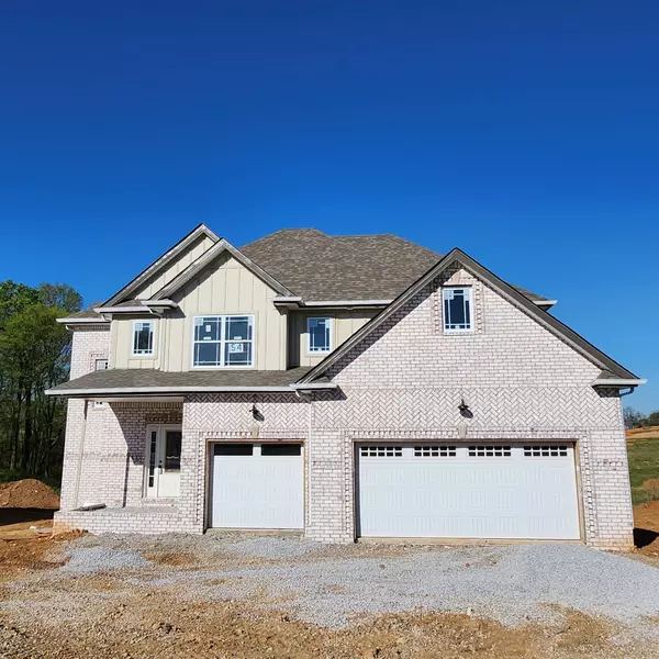 1726 Oak Forest Dr, Clarksville, TN 37043