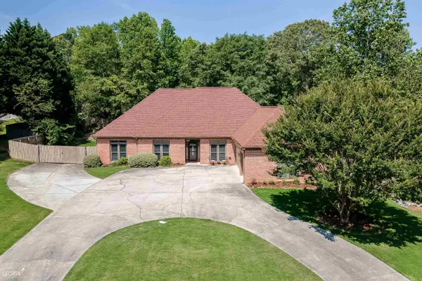 1920 Ashton Pointe DR, Dacula, GA 30019