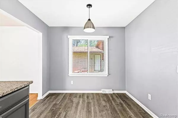 19870 BUTTERNUT Lane, Southfield, MI 48076