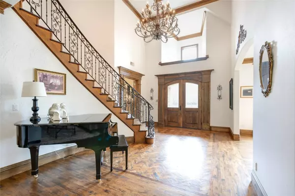 4512 Mahogany Lane, Copper Canyon, TX 75077