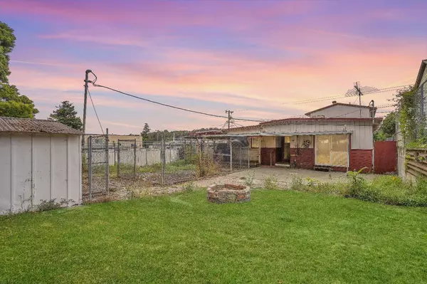 6104 Bernhard AVE, Richmond, CA 94805