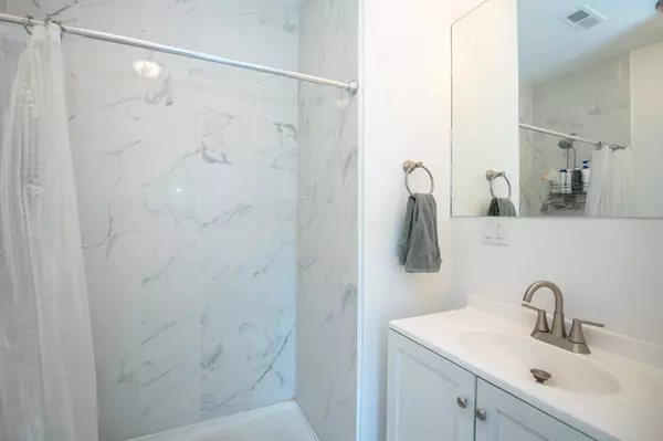 313 & 315 S Joliet ST, Joliet, IL 60436