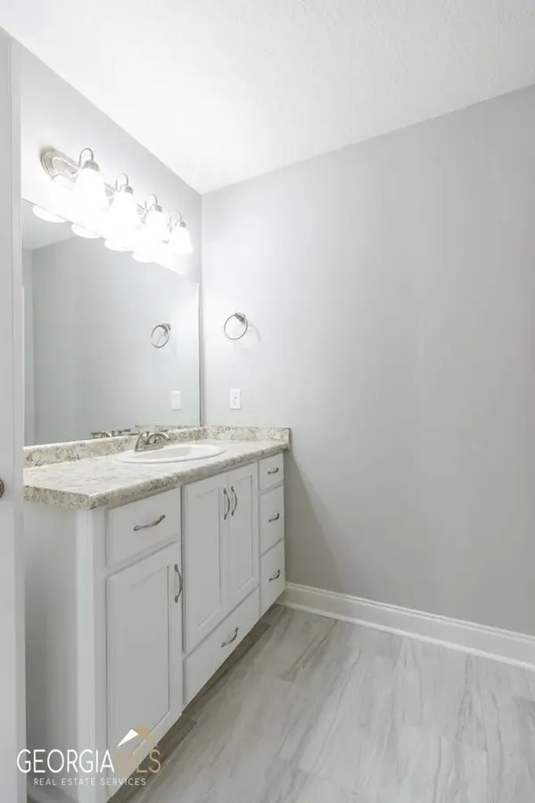 2048 Meadow Cove, Valdosta, GA GA