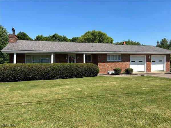 67028 Joella DR, St. Clairsville, OH 43950