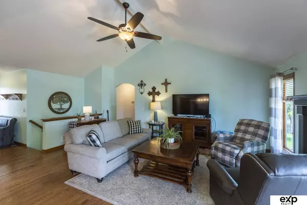 16212 Heather Street, Omaha, NE 68136