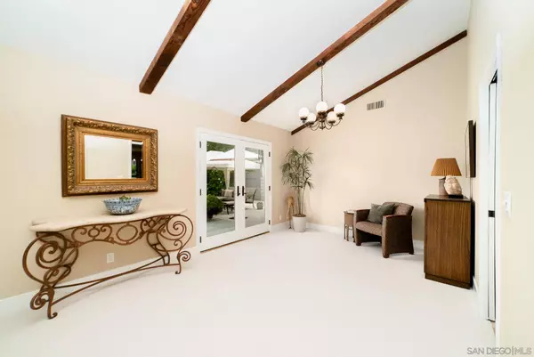 3607 Laketree Dr, Fallbrook, CA 92028