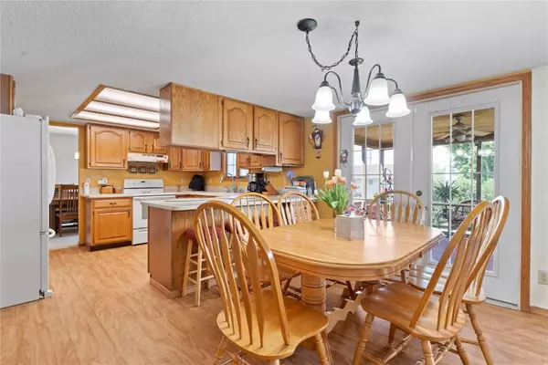 3490 28th Avenue, Marion, IA 52302