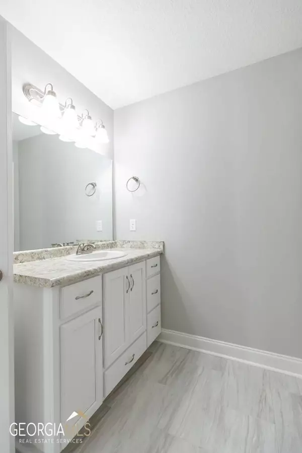 2048 Meadow Cove, Valdosta, GA GA