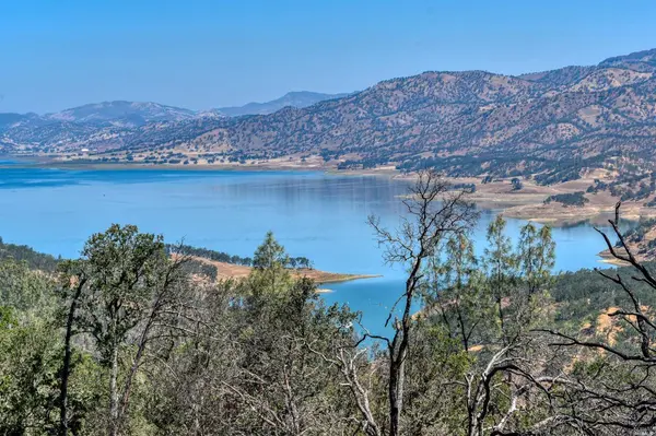 429 Woodhaven CT, Napa, CA 94558