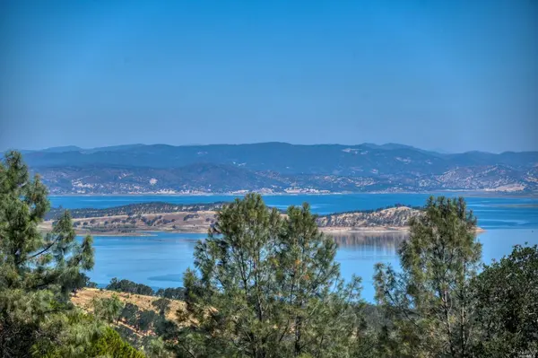 429 Woodhaven CT, Napa, CA 94558