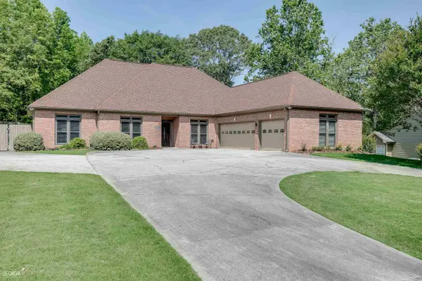 1920 Ashton Pointe DR, Dacula, GA 30019