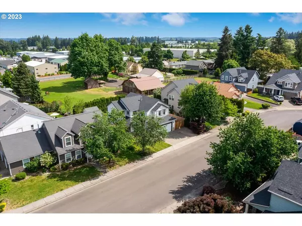 614 S PONDEROSA CT, Canby, OR 97013