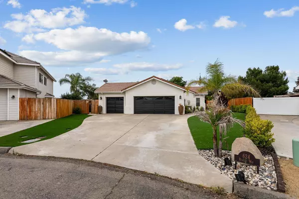 624 Rowley Way, Ramona, CA 92065