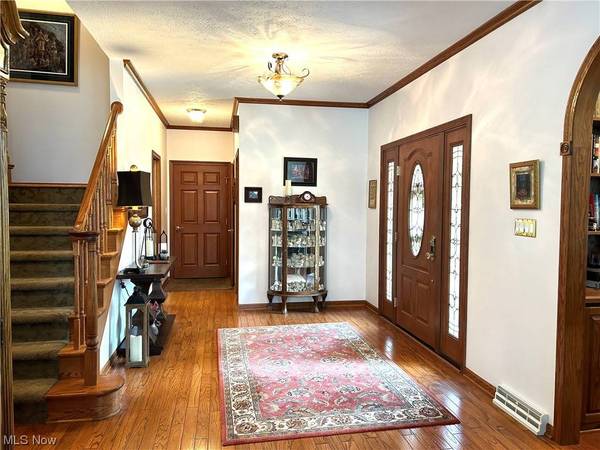 67022 S Almar LN, St. Clairsville, OH 43950