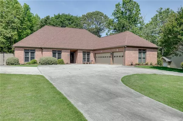 1920 Ashton Pointe DR, Dacula, GA 30019