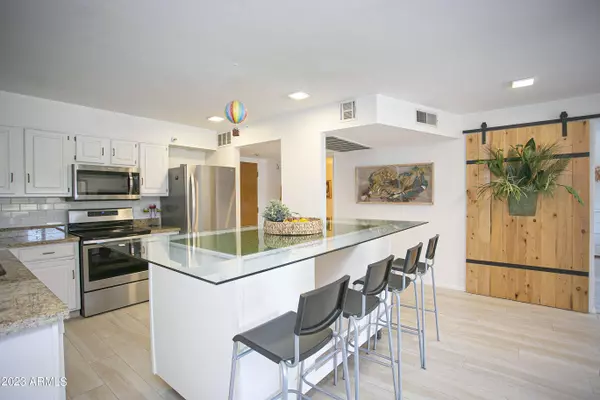 7840 E CAMELBACK Road #203, Scottsdale, AZ 85251