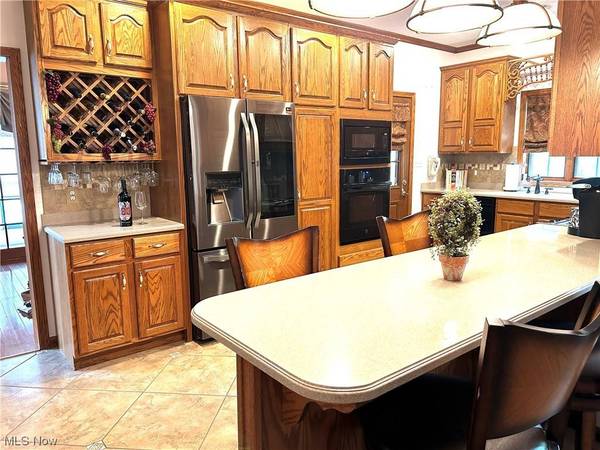 67022 S Almar LN, St. Clairsville, OH 43950