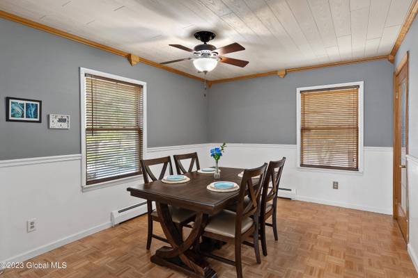 102 Waterman Avenue, Colonie, NY 12205