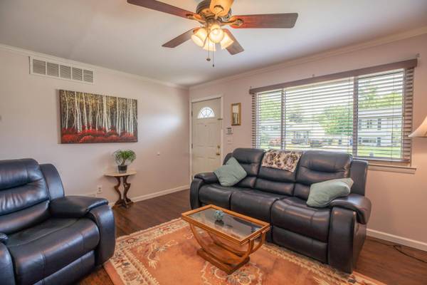 2990 Glenshaw Avenue, Columbus, OH 43231