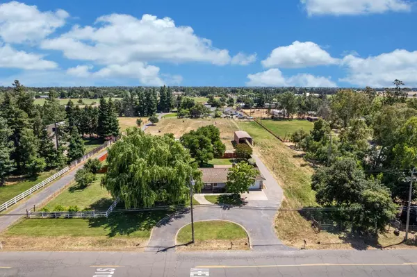 9736 Harvey RD, Galt, CA 95632