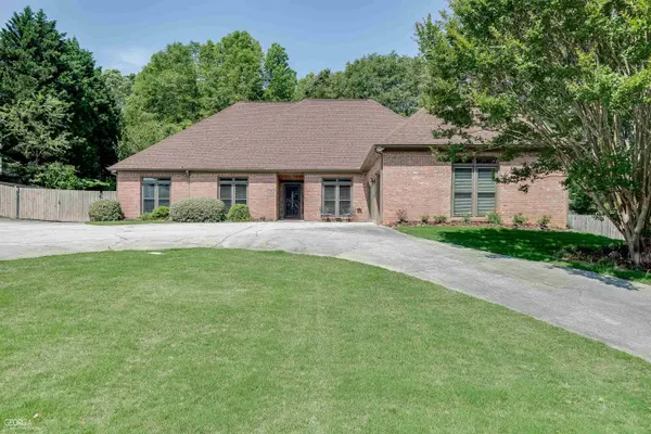 1920 Ashton Pointe DR, Dacula, GA 30019