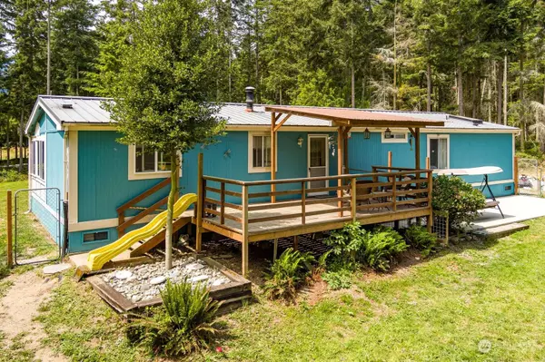 4370 Vanderwell RD, Oak Harbor, WA 98277