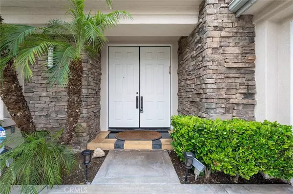 19 Vetrina, Irvine, CA 92606