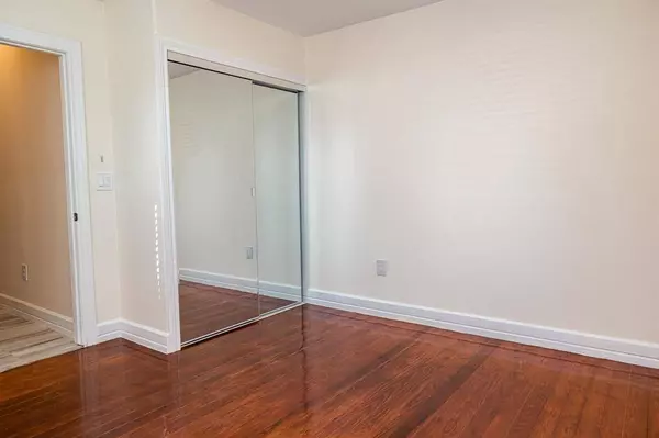 890 N Waco ST, Giddings, TX 78942