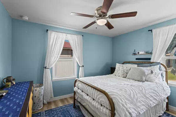 5610 N Oak St, Spokane, WA 99205