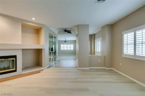 413 Mill Hollow Road, Las Vegas, NV 89107