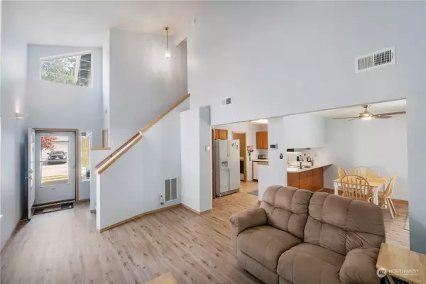 19910 14th AVE E, Spanaway, WA 98387