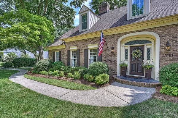 4710 Mcalpine Farm RD, Charlotte, NC 28226