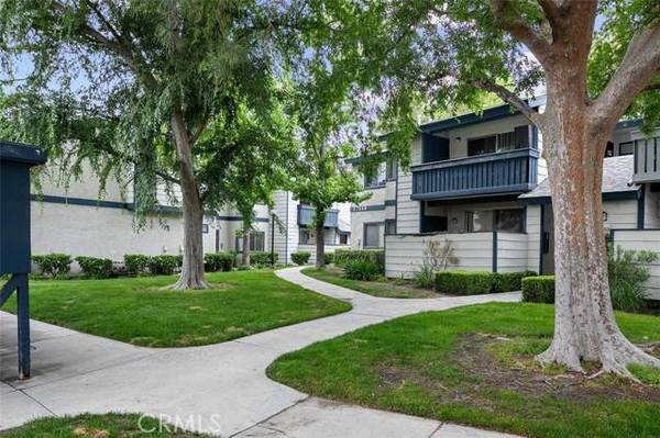 27664 Haskell Canyon RD #K, Saugus, CA 91350