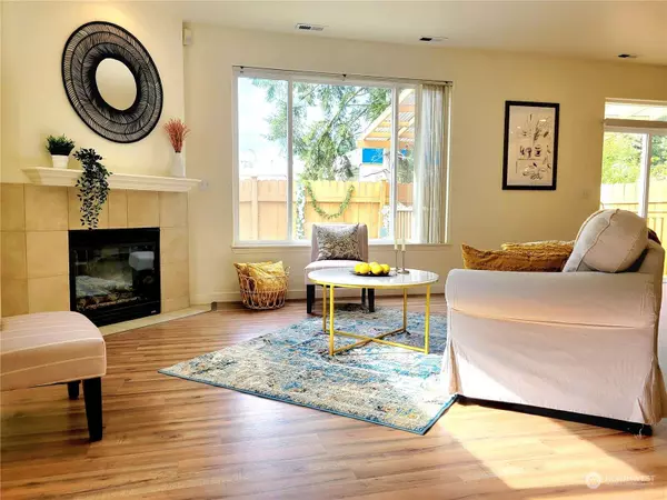 4019 NE 14th PL, Renton, WA 98056