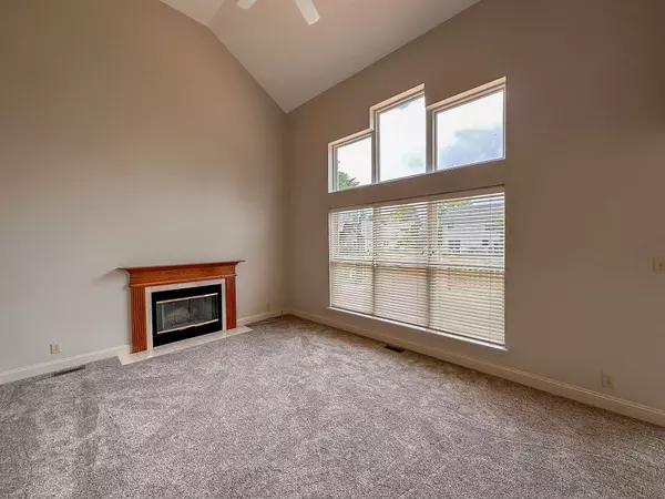 8453 Ardennes DR, Fishers, IN 46038