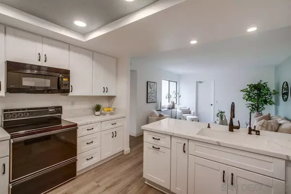 6050 Henderson Dr #23, La Mesa, CA 91942