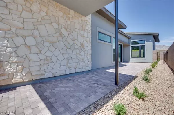 493 Highview Ridge Avenue, Las Vegas, NV 89138