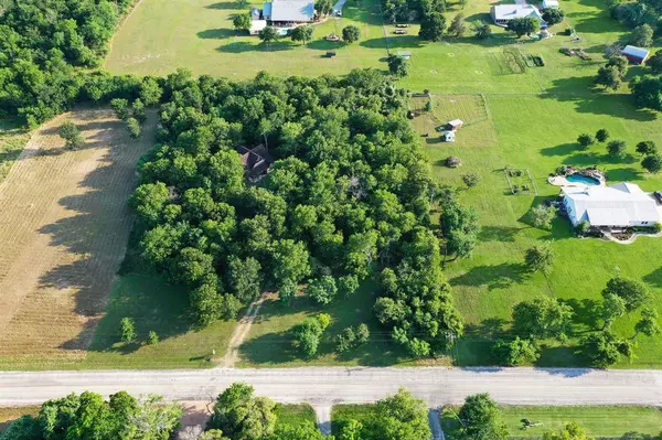 531 Park Rd 38, San Felipe, TX 77474