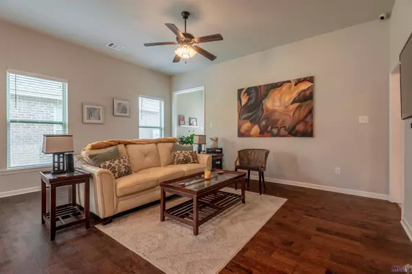 6619 RED ROSE DR, Baton Rouge, LA 70817