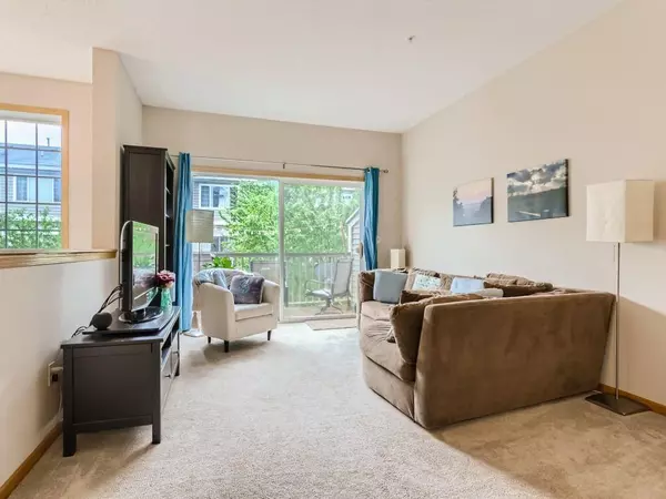 13913 54th AVE N, Plymouth, MN 55446